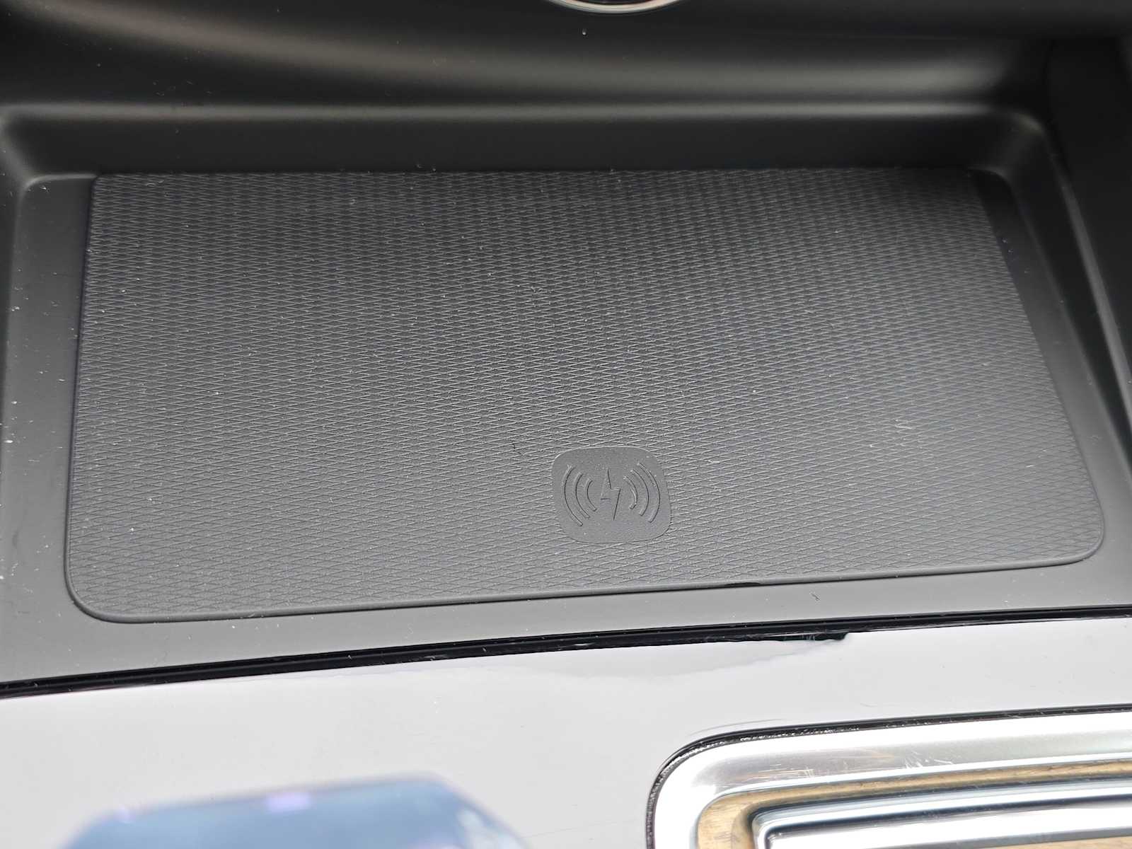 2026 Volvo XC60 Plus - Photo 30