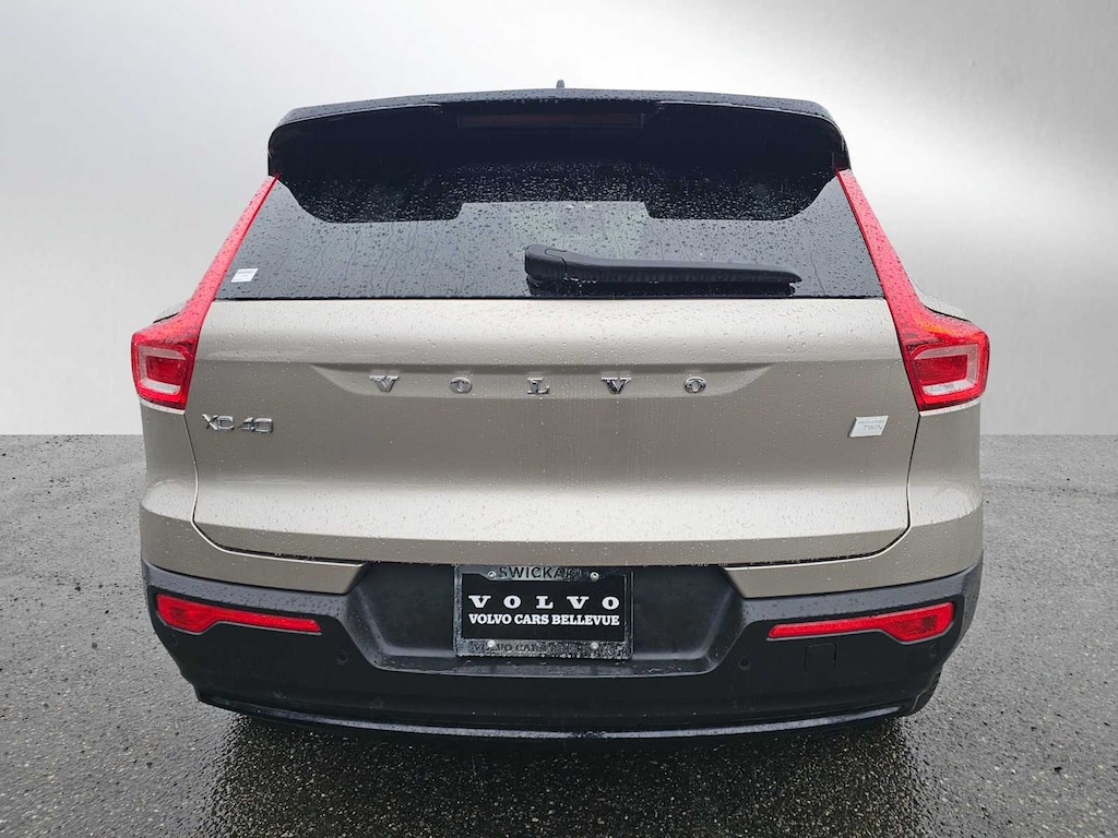 Certified 2023 Volvo XC40 Recharge Pure Electric Ultimate SUV
