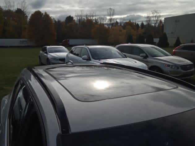 2023 Volvo XC40 Recharge Ultimate photo 2