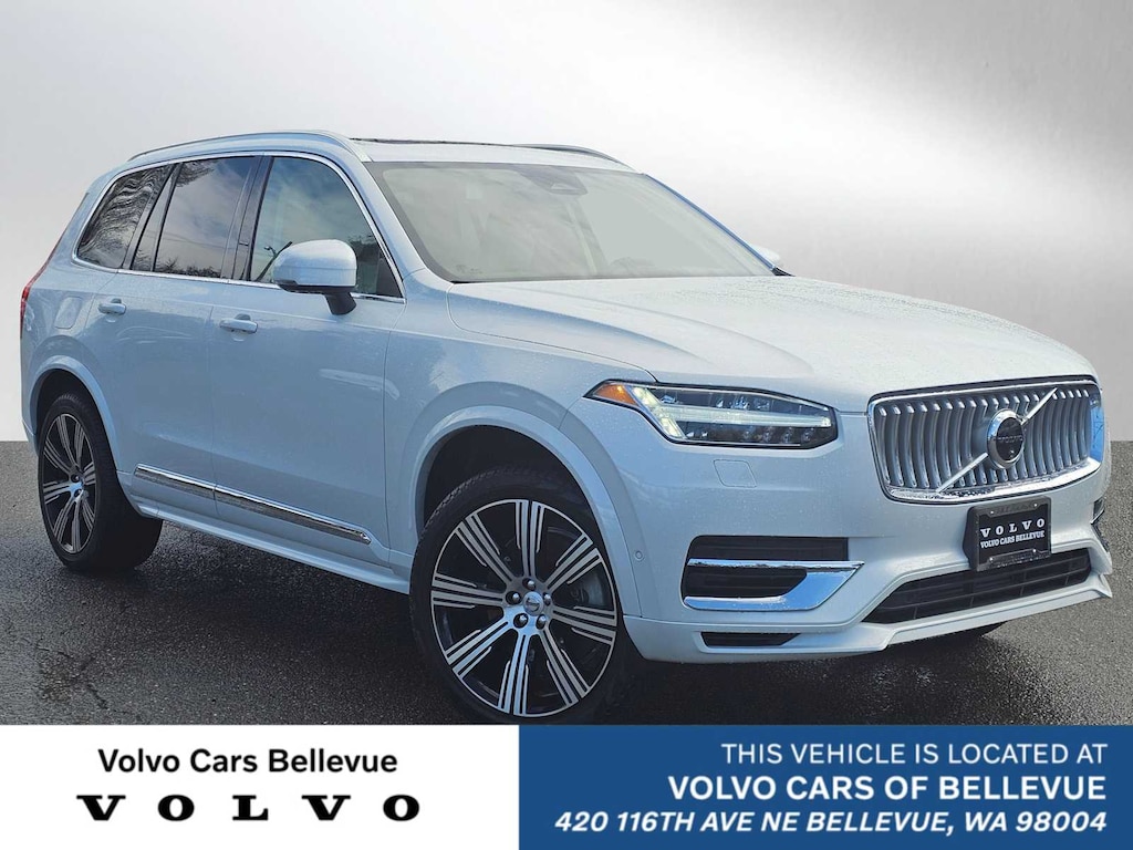 New 2025 Volvo XC90 plug-in hybrid T8 Plus 7-Seater SUV