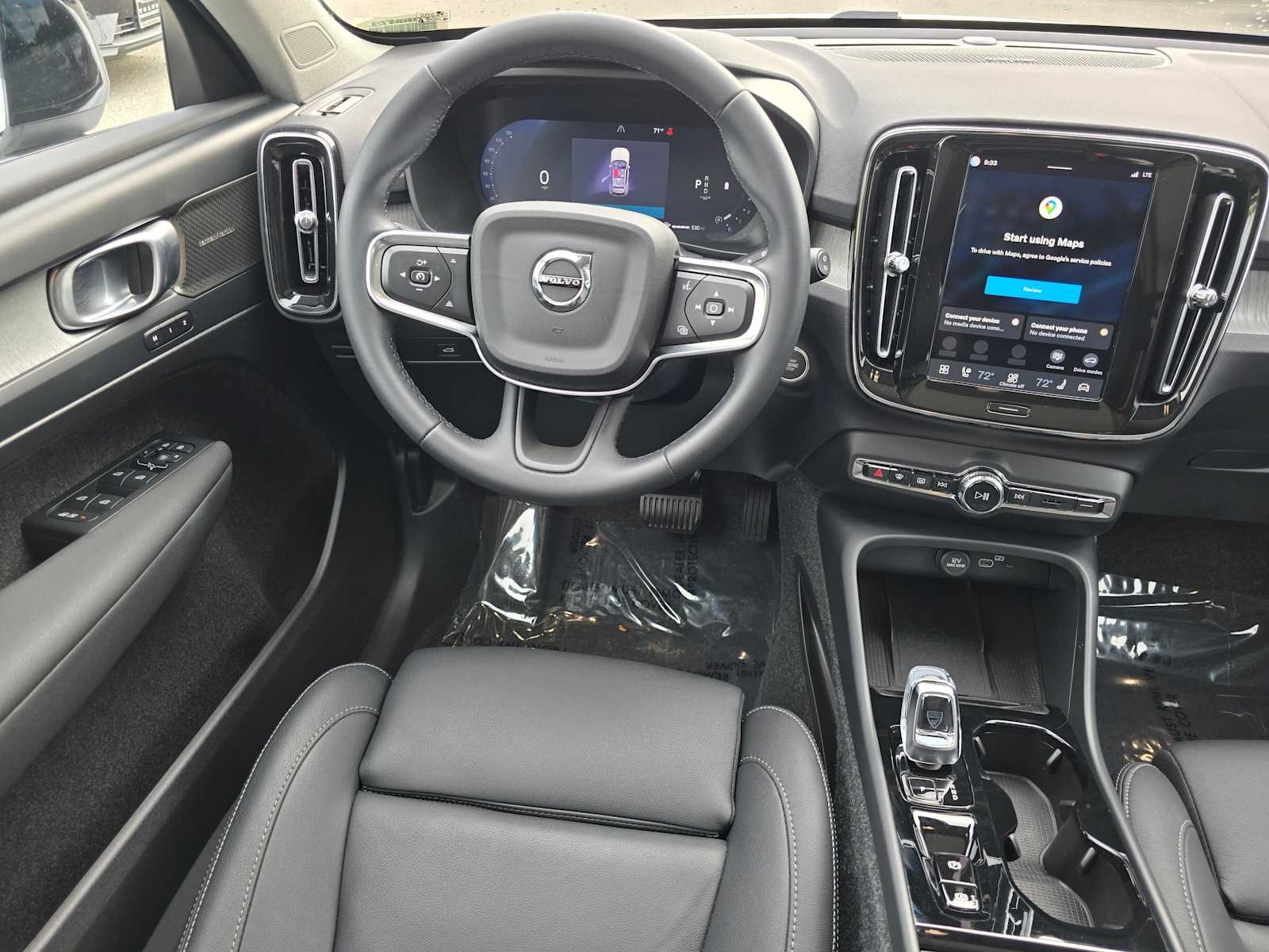2026 Volvo XC40 Ultra - Photo 17