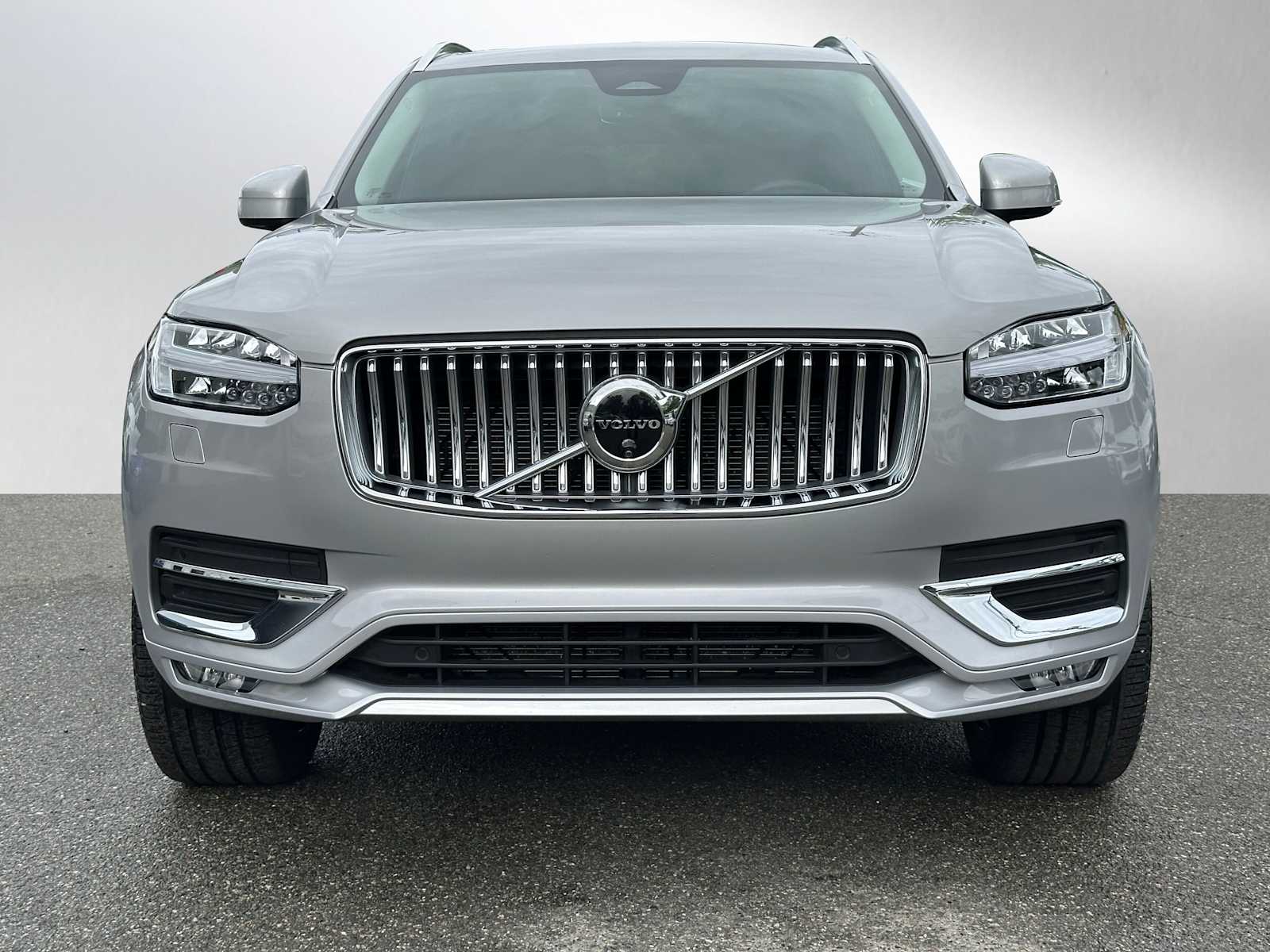 Certified 2024 Volvo XC90 Plus with VIN YV4L12PE2R1237438 for sale in Bellevue, WA