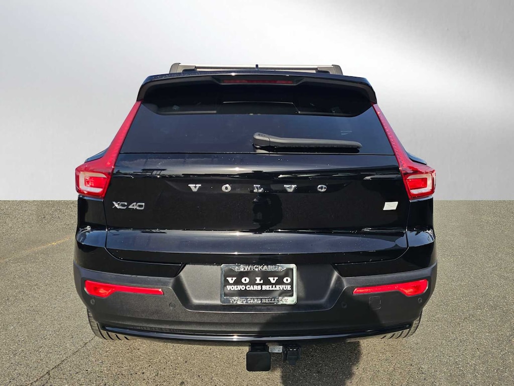 Used 2023 Volvo XC40 Recharge Pure Electric Ultimate SUV