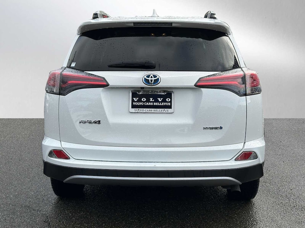Used 2018 Toyota RAV4 Hybrid LE SUV