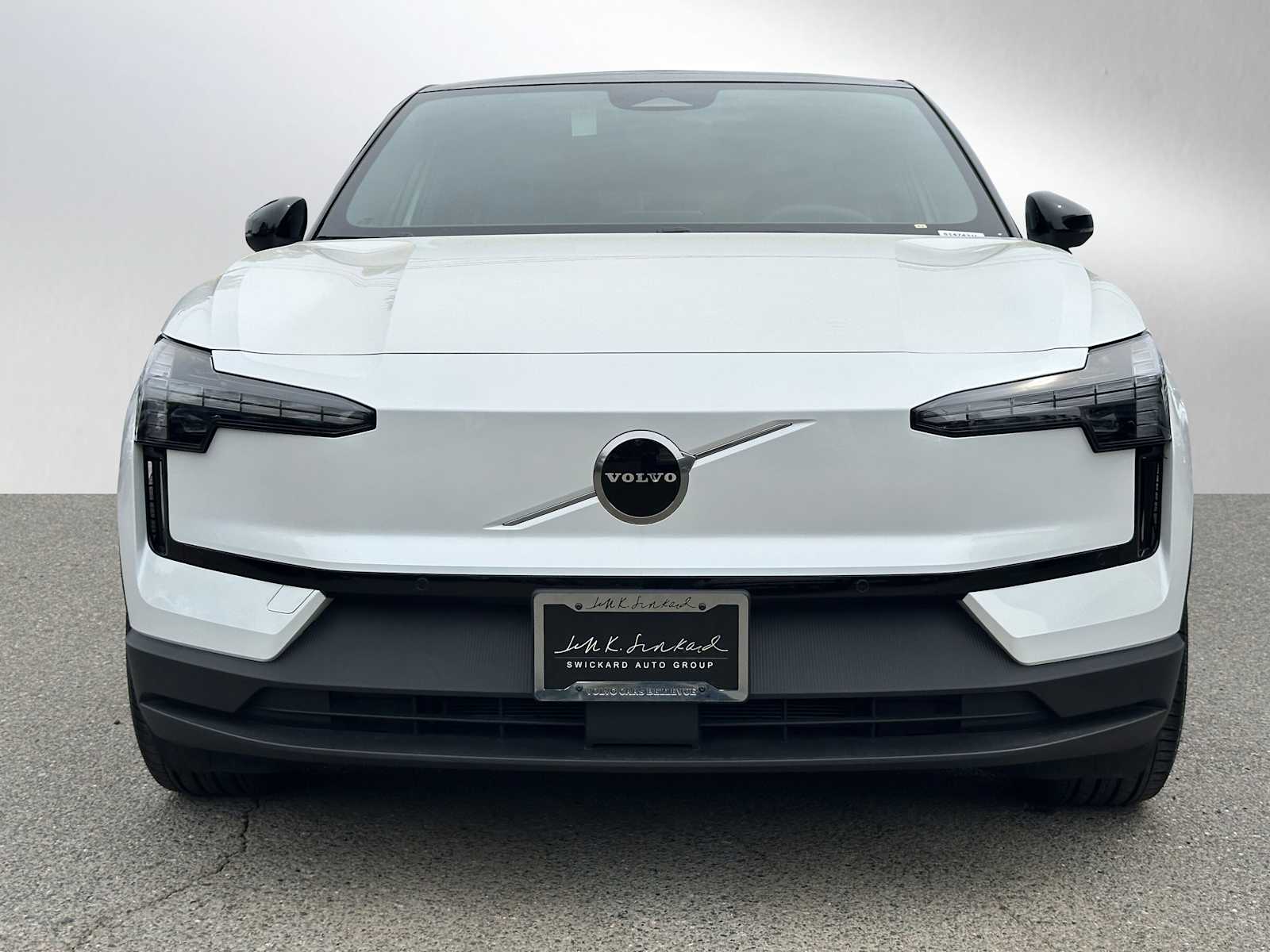 2025 Volvo EX30 Plus - Photo 8