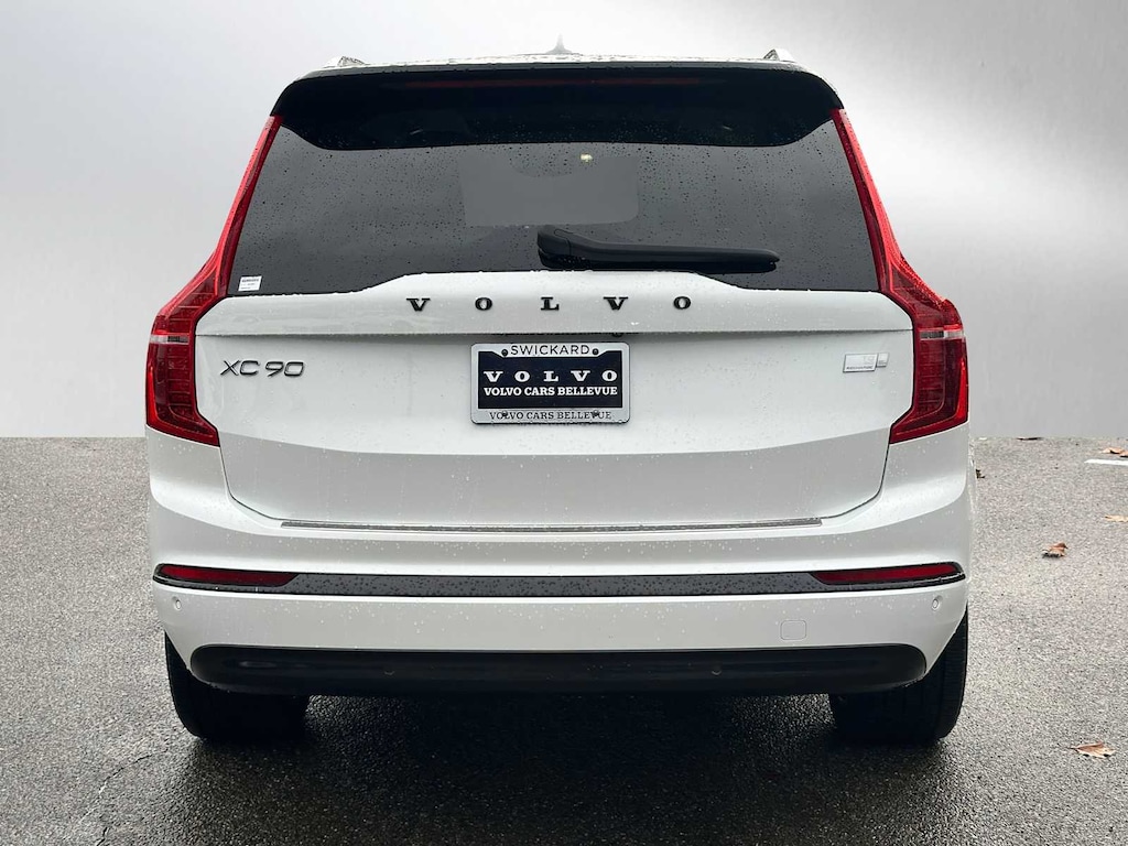 Certified 2024 Volvo XC90 plug-in hybrid T8 Ultimate Bright 7-Seater SUV