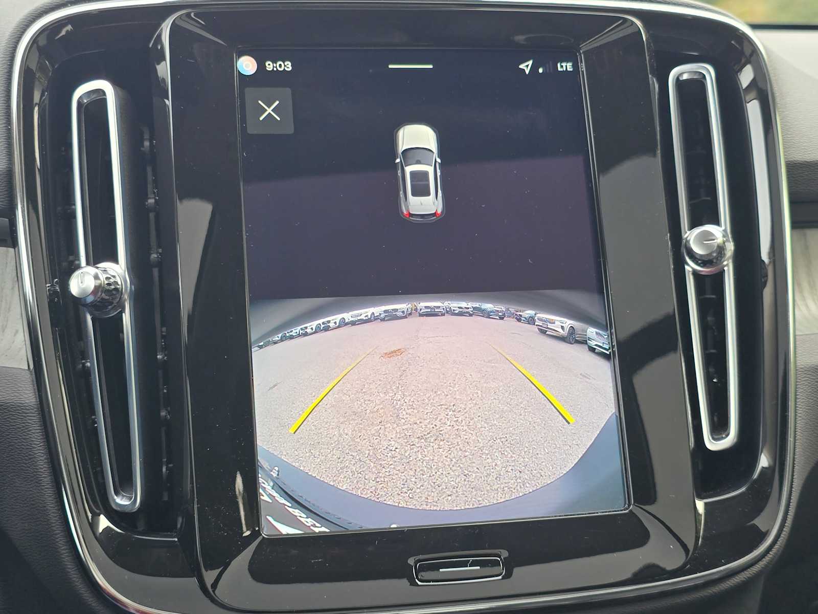 2026 Volvo XC40 Core - Photo 26