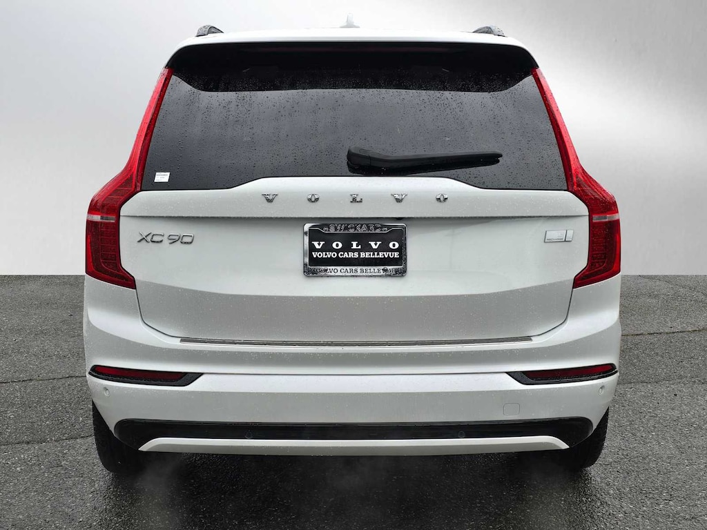 Certified 2023 Volvo XC90 Recharge Plug-In Hybrid Ultimate Dark 7-Seater SUV