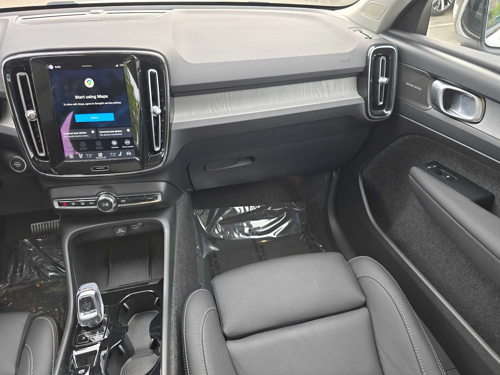 2026 Volvo XC40 Ultra - Photo 18