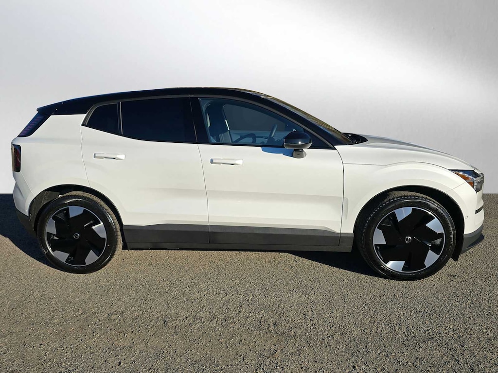 New 2026 Volvo EX30 Twin Motor Ultra SUV