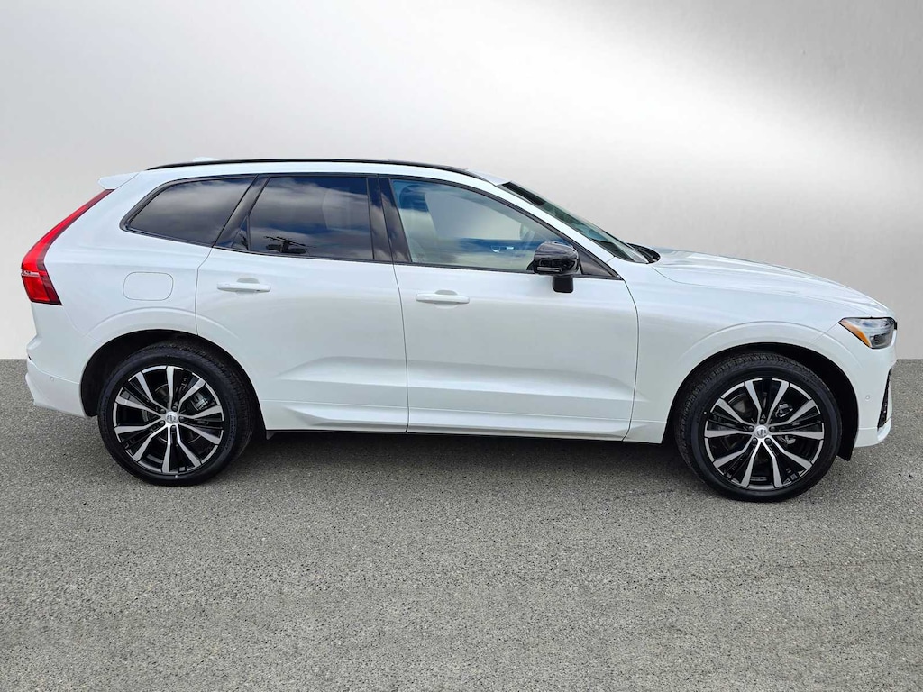 Certified 2025 Volvo XC60 B5 Plus SUV