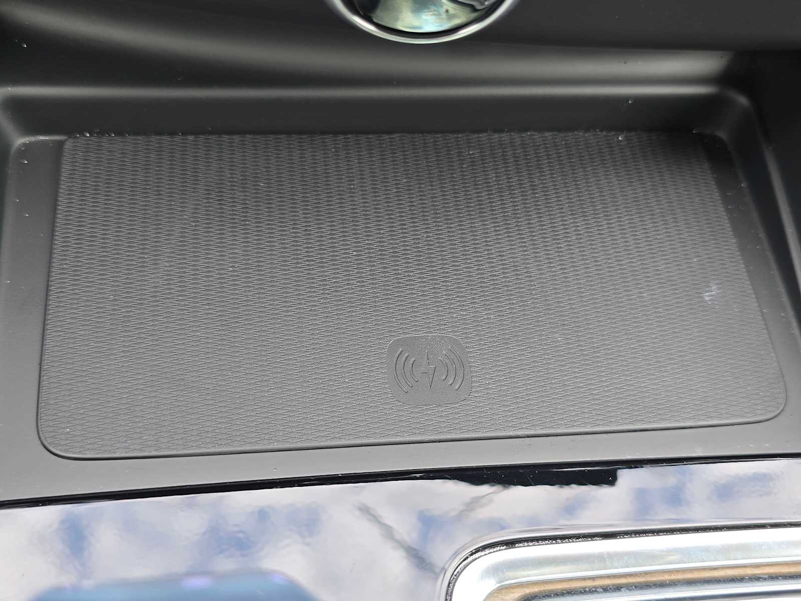 2026 Volvo XC60 Plus - Photo 30
