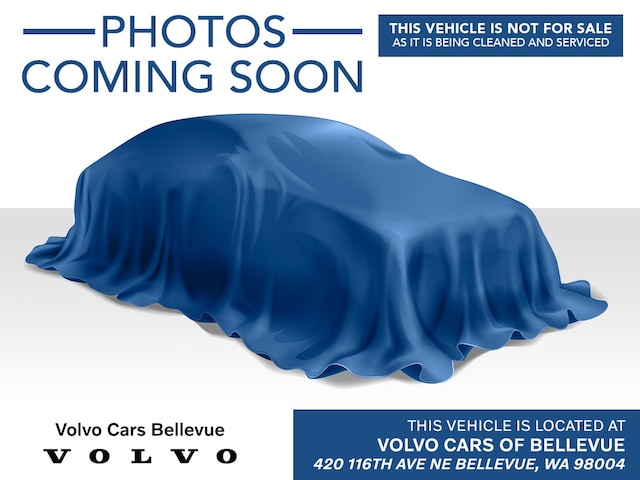 2024 Volvo XC40 B5 A Plus B5 Plus Dark SUV