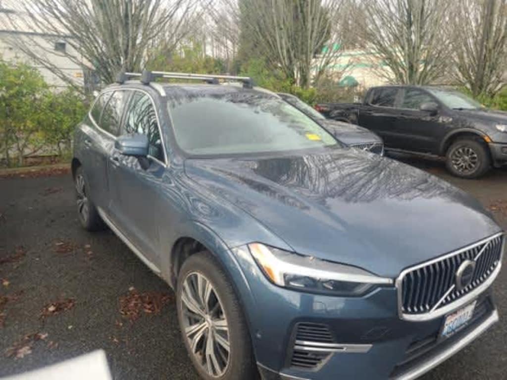 Used 2023 Volvo XC60 Recharge Plug-In Hybrid Ultimate Bright SUV