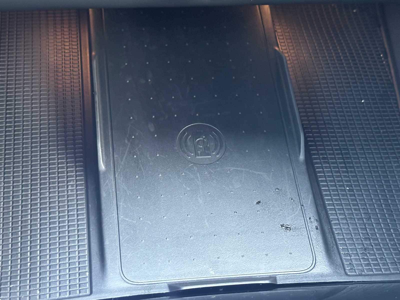 2025 Volvo XC40 Ultra - Photo 30