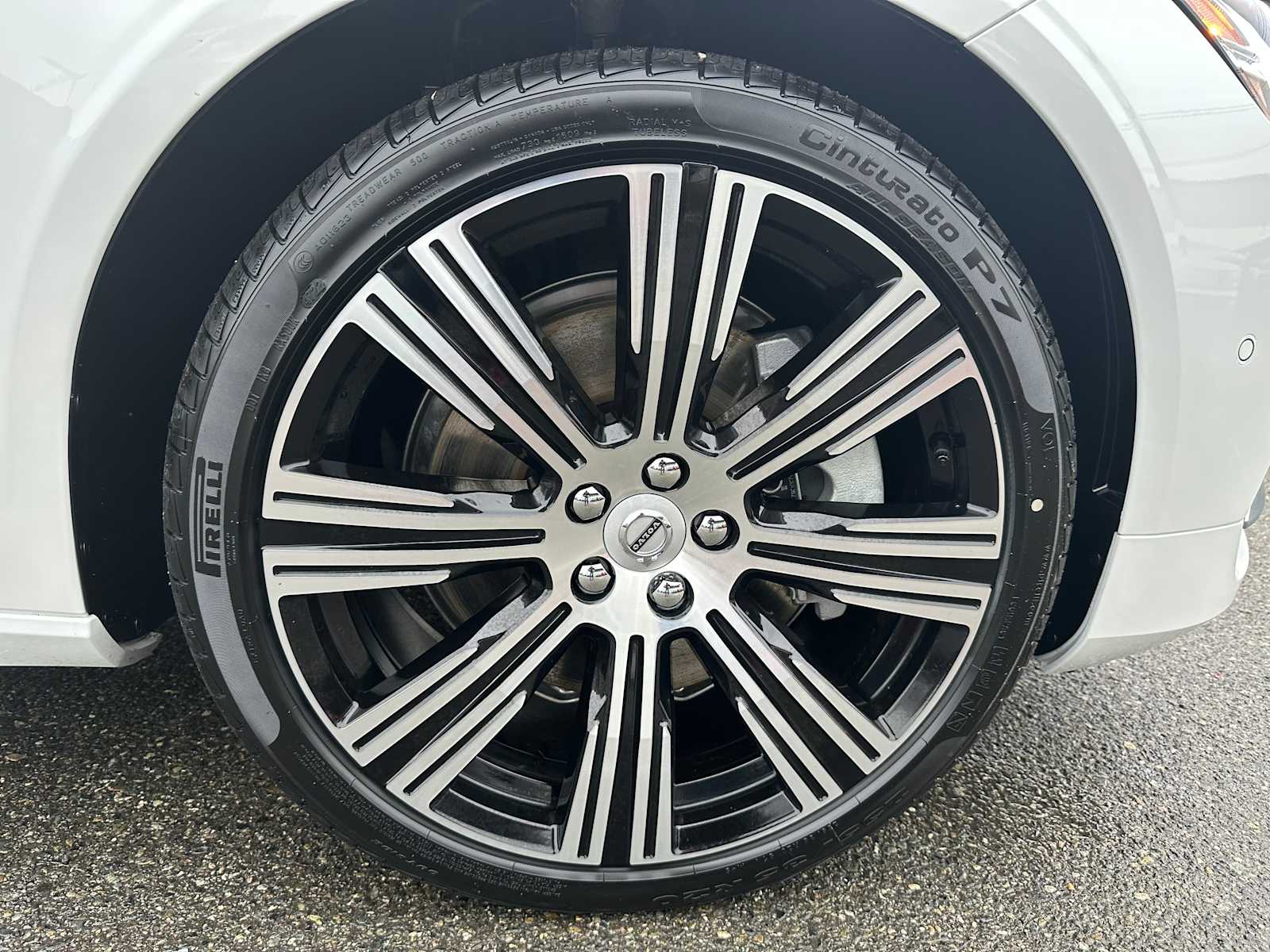 2025 Volvo S90 Plus - Photo 9