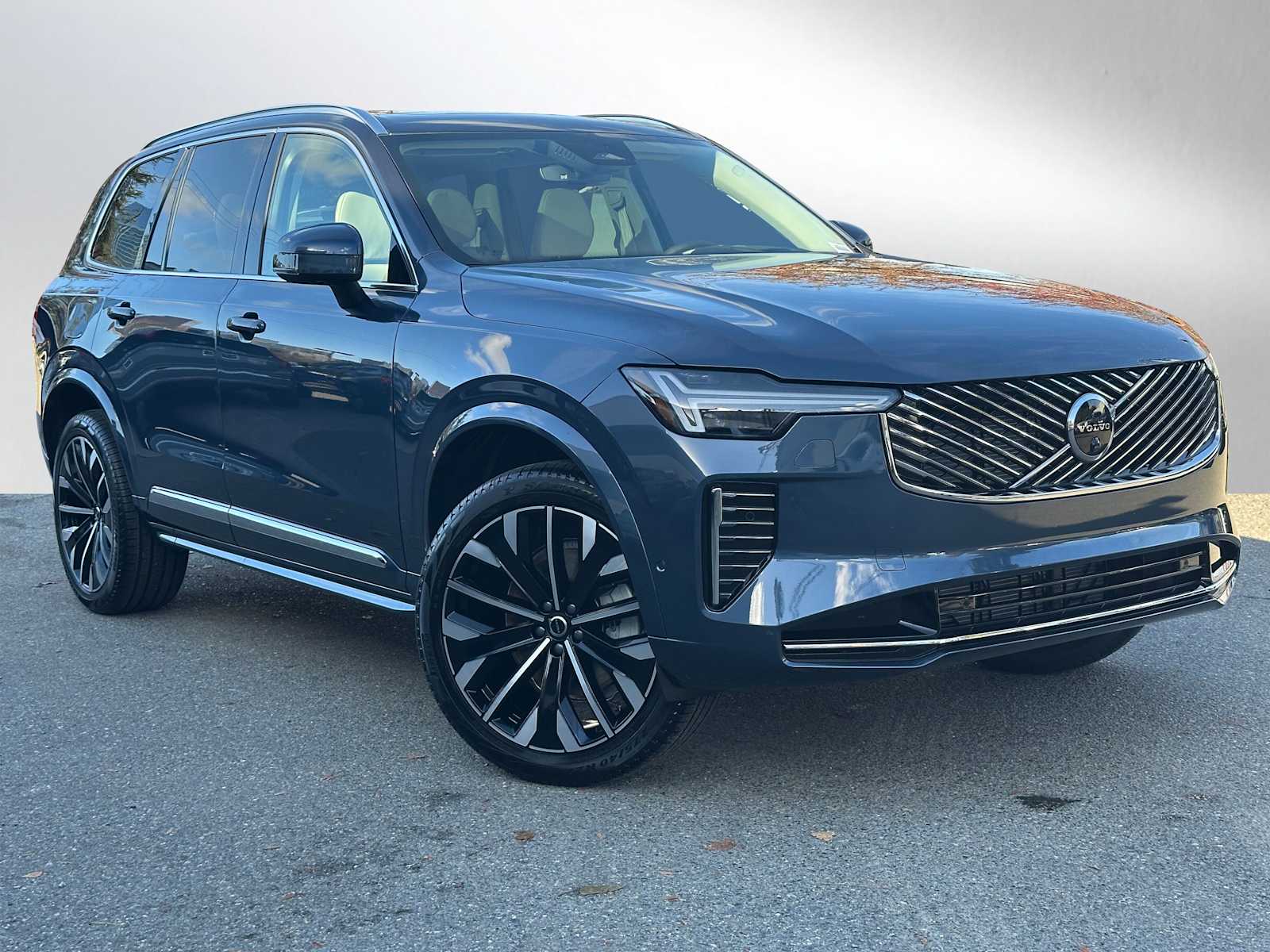 2026 Volvo XC90 Ultra's photo