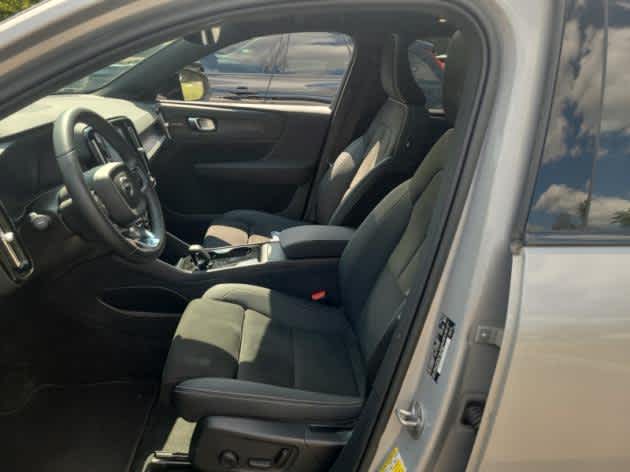 Used 2023 Volvo XC40 Ultimate with VIN YV4ED3UM9P2024771 for sale in Bellevue, WA