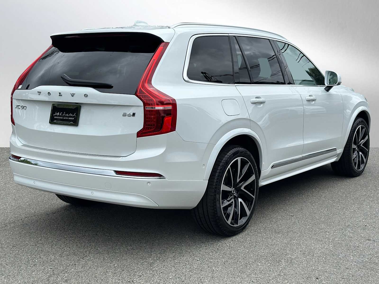 2024 Volvo XC90 Ultimate photo 3