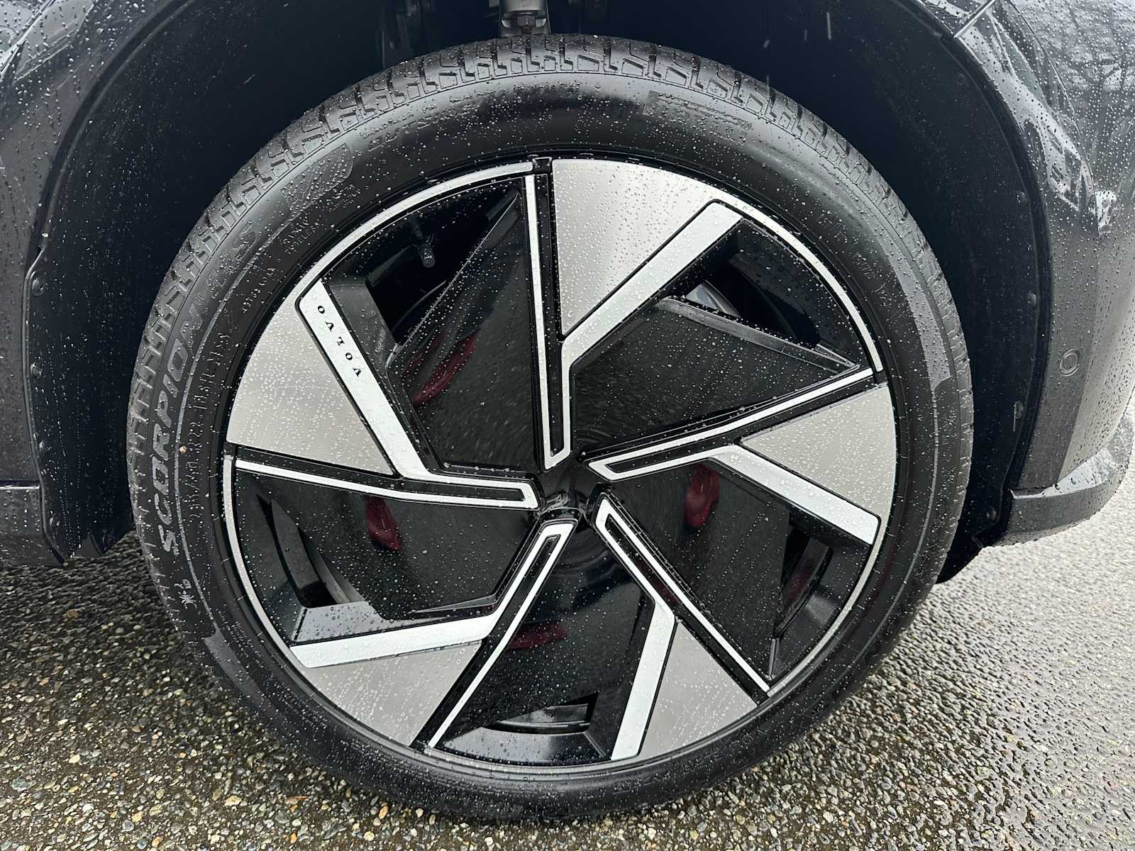 2025 Volvo EX90 Plus - Photo 9