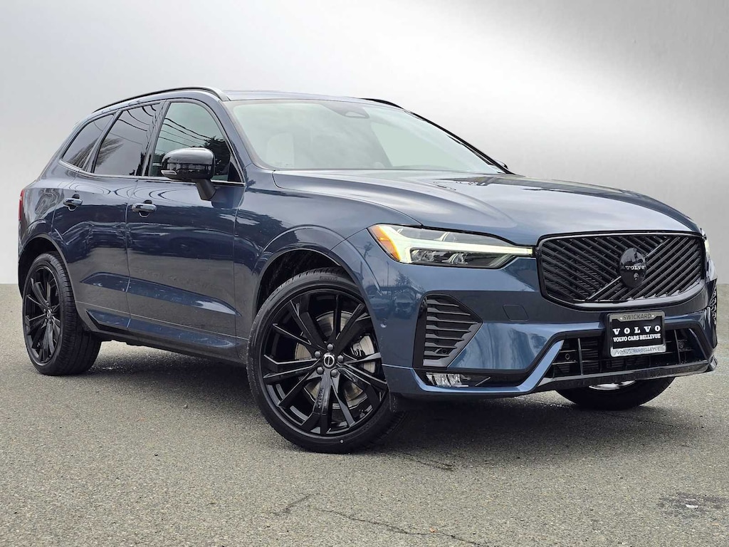 New 2026 Volvo XC60 B5 Ultra Black Edition SUV