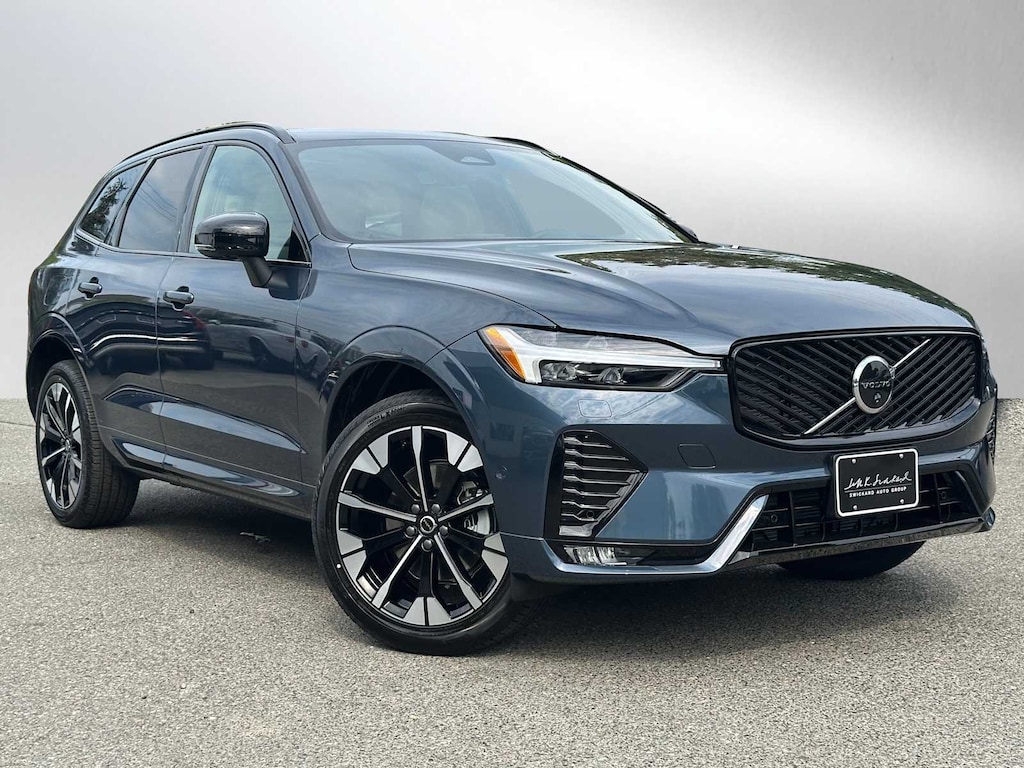 New 2026 Volvo XC60 B5 Plus SUV