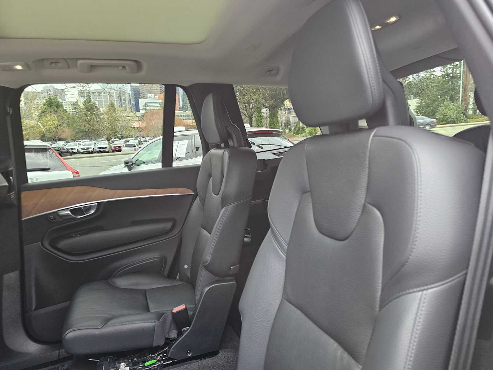 2023 Volvo XC90 Plus - Photo 18