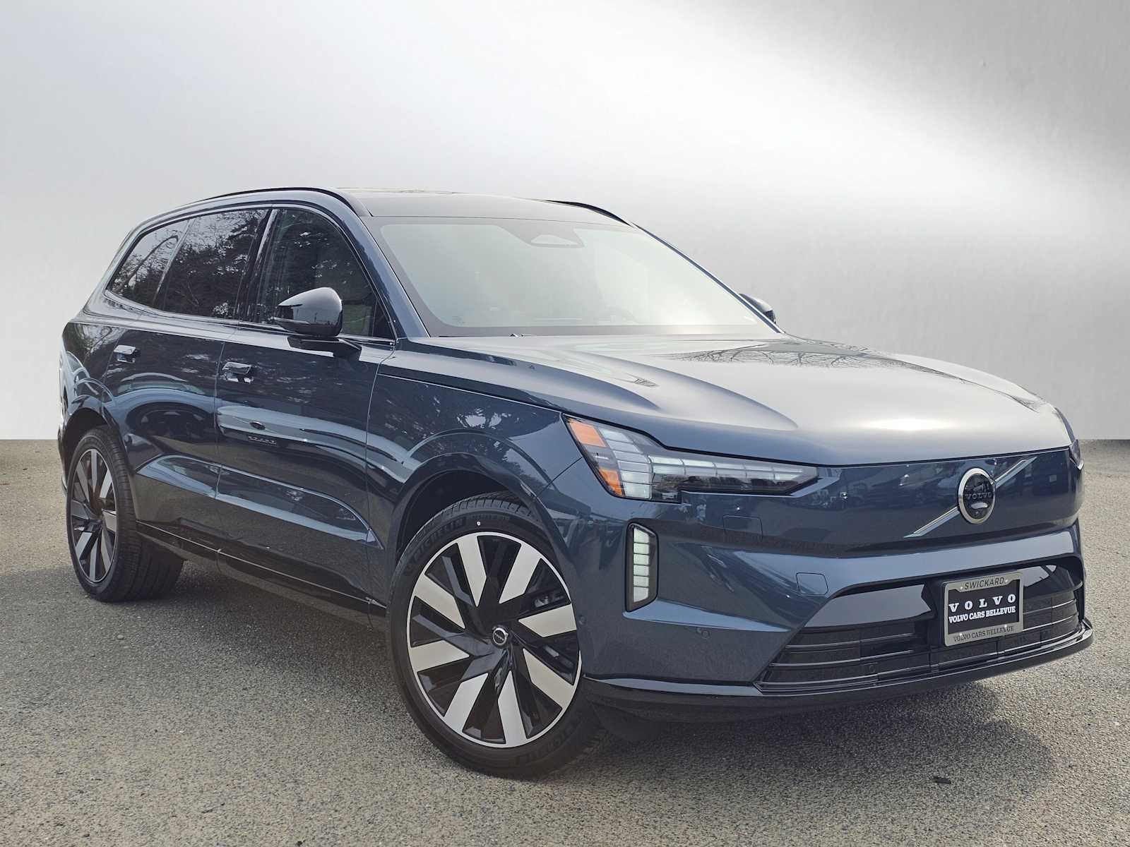 2026 Volvo EX90