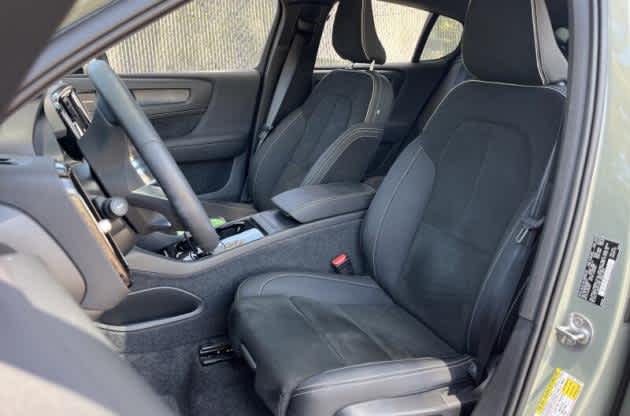 Used 2023 Volvo C40 Ultimate with VIN YV4ED3GM4P2052571 for sale in Bellevue, WA