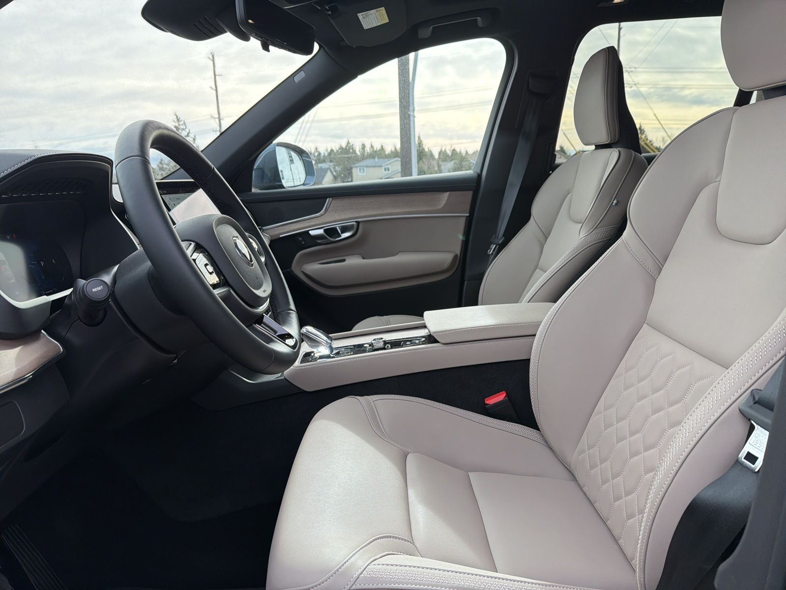 2026 Volvo XC90 Core - Photo 19