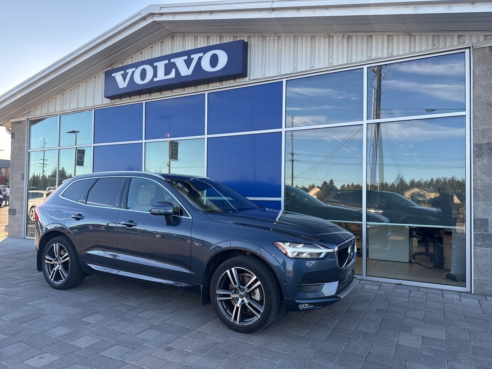 2019 Volvo XC60 Momentum