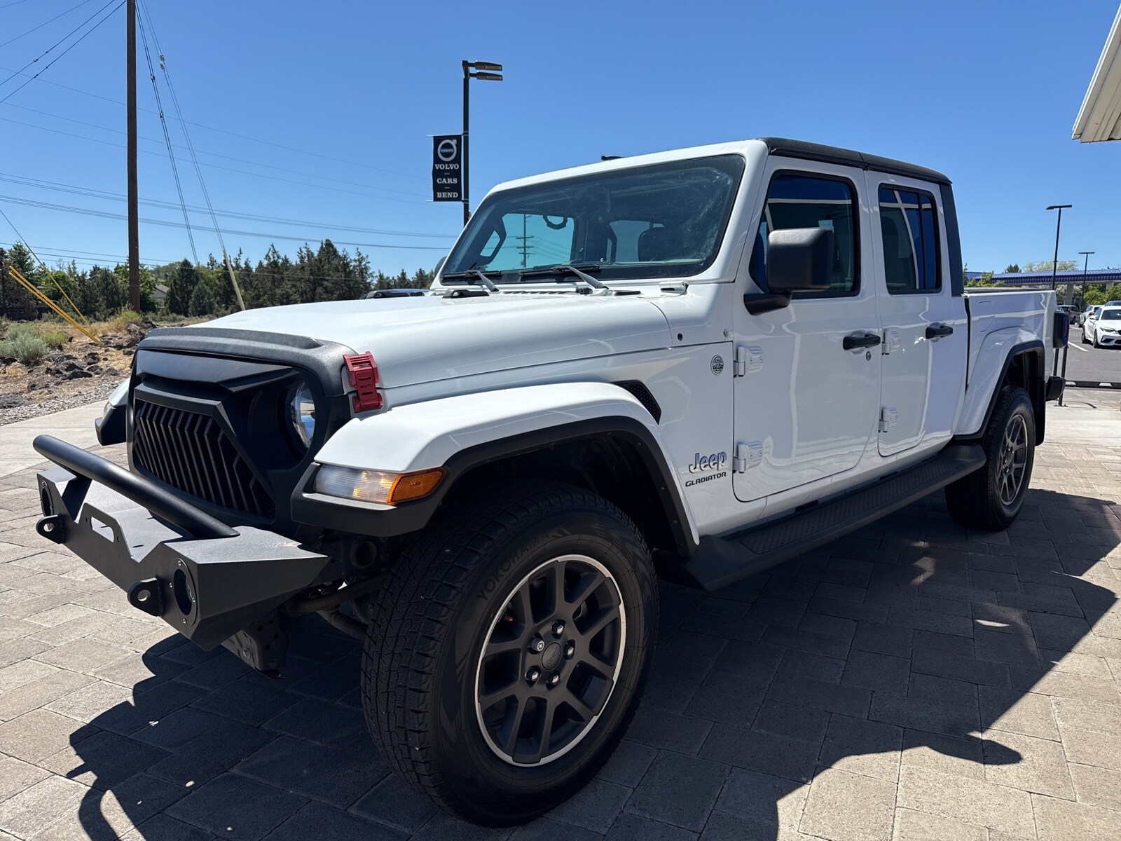 2021 Jeep Gladiator Overland photo 2