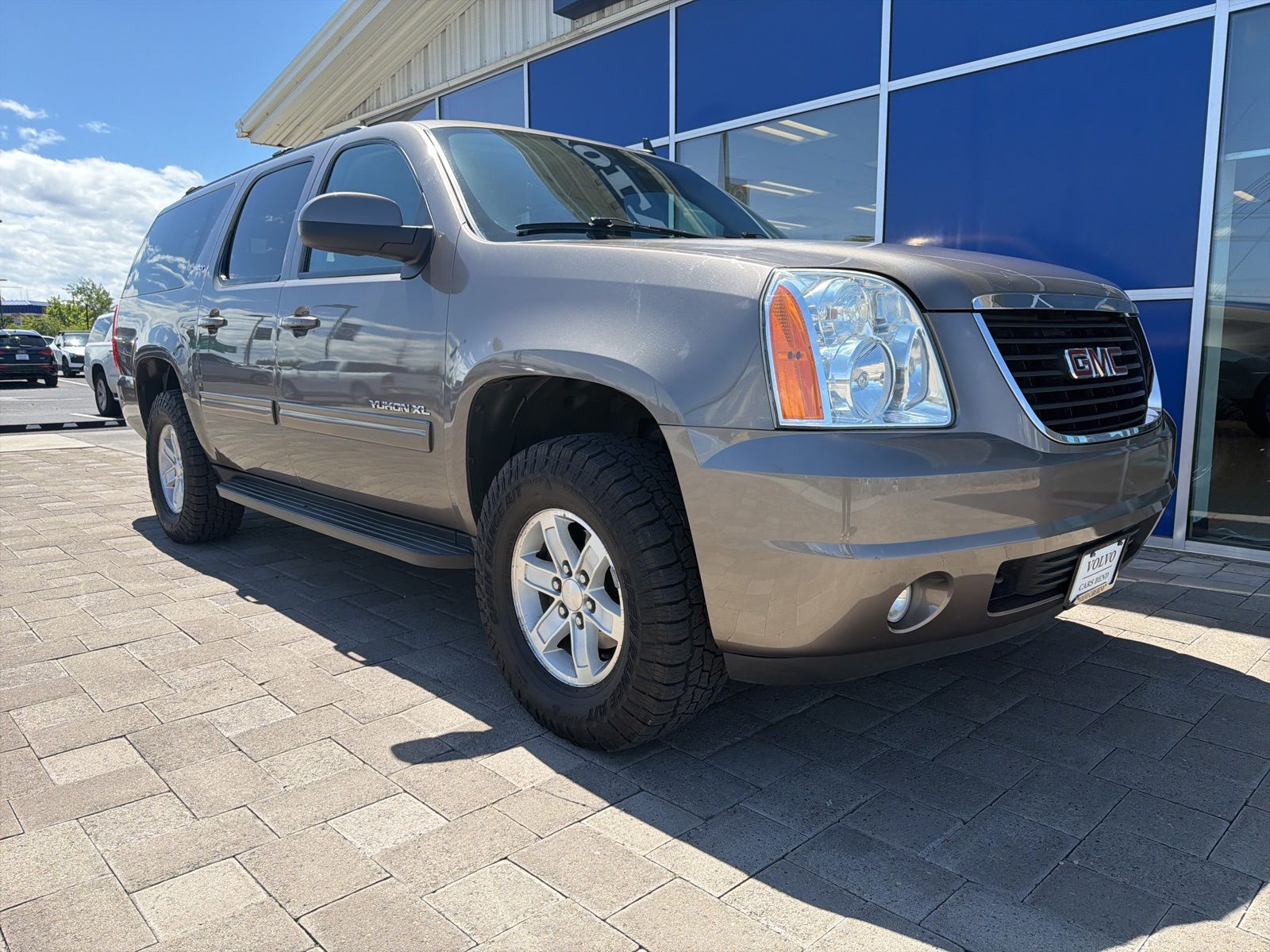 Used 2014 GMC Yukon XL SLT with VIN 1GKS2KE76ER147435 for sale in Bend, OR