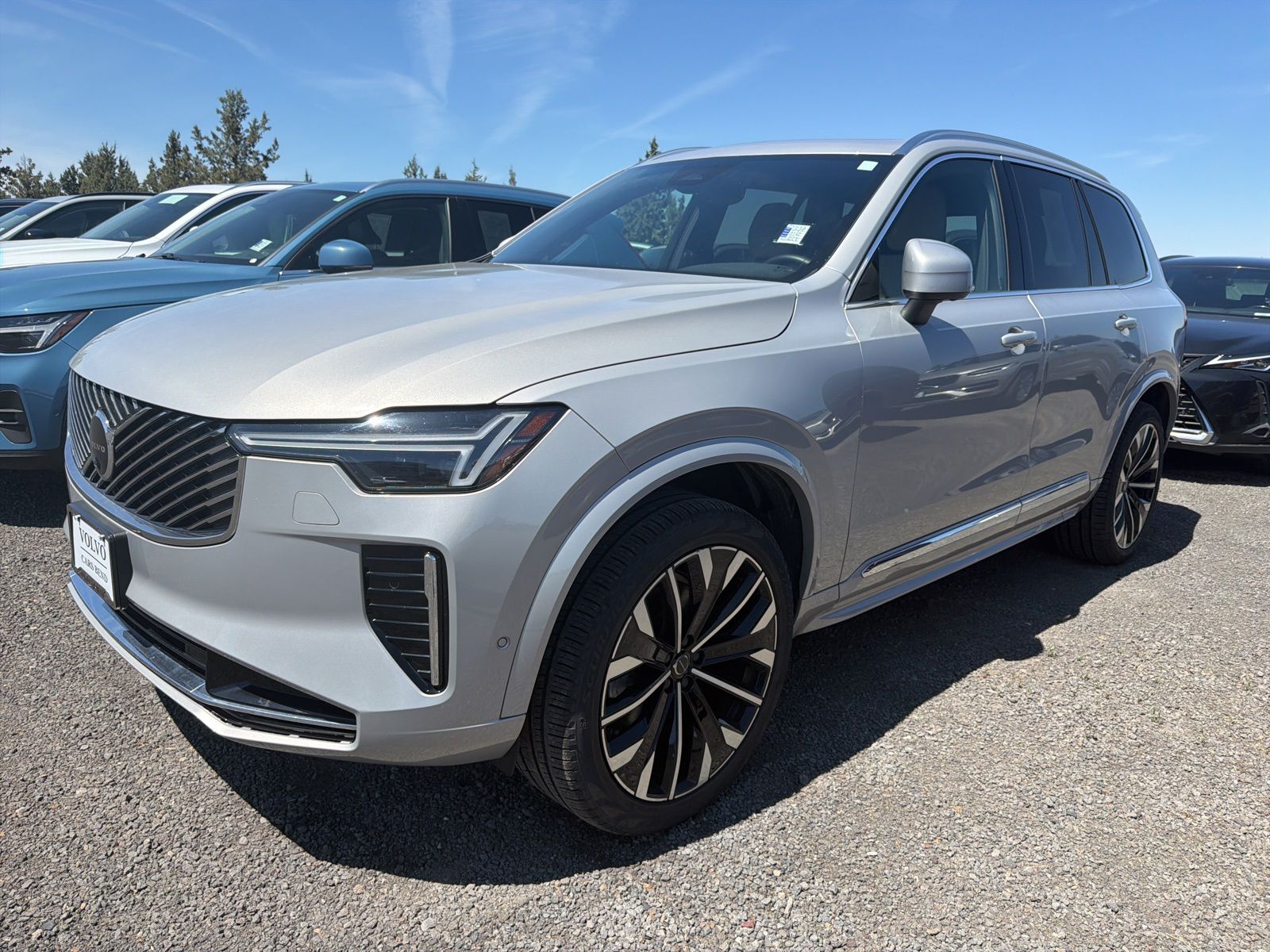 2025 Volvo XC90 B6 Plus Bright 7-Seater 4WD's photo