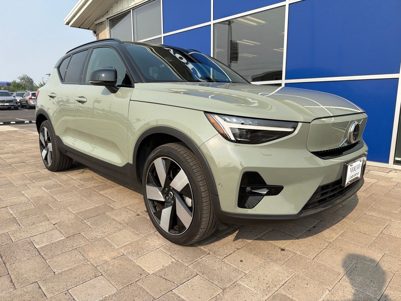 Used 2023 Volvo XC40 Ultimate with VIN YV4ED3UM9P2026214 for sale in Bend, OR