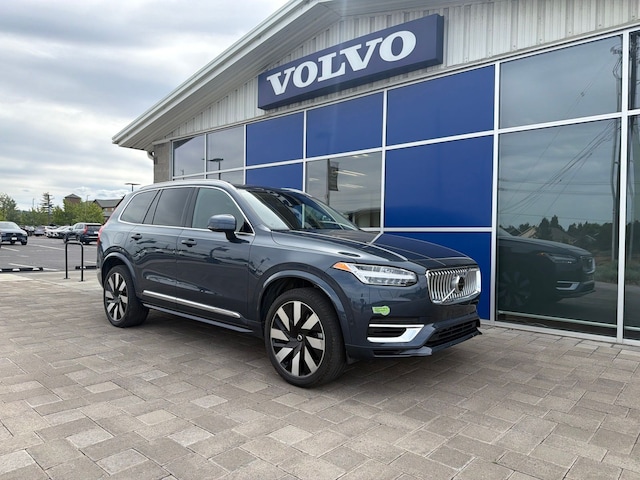 2023 Volvo XC90 Recharge Plug-In Hybrid Ultimate SUV