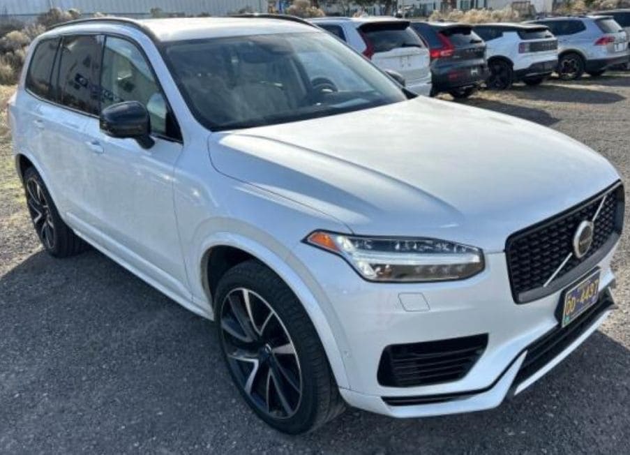 2023 Volvo XC90 T8 Recharge Plus Dark Theme 7-Seater 4WD's photo