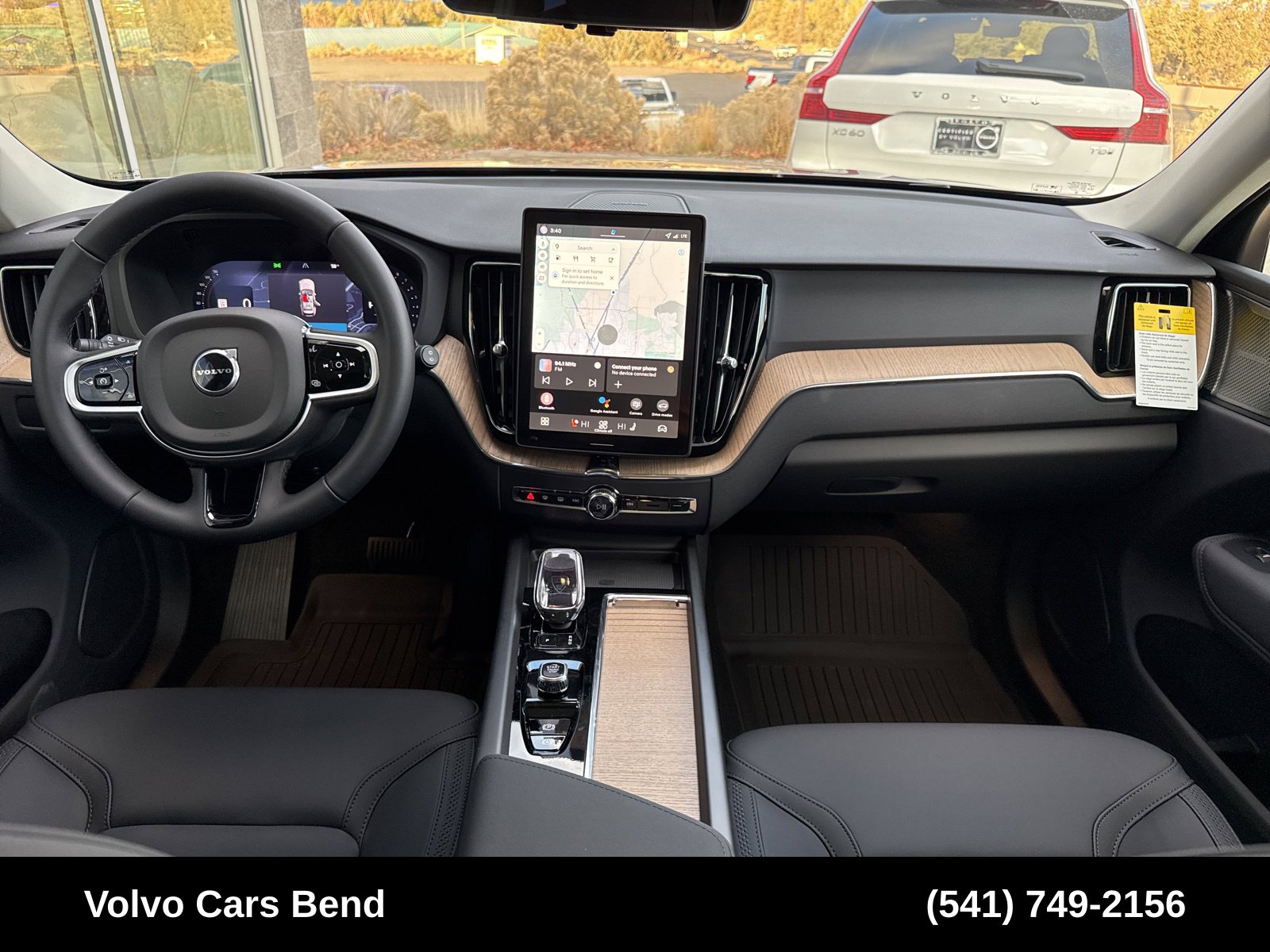 2026 Volvo XC60 Plus - Photo 8
