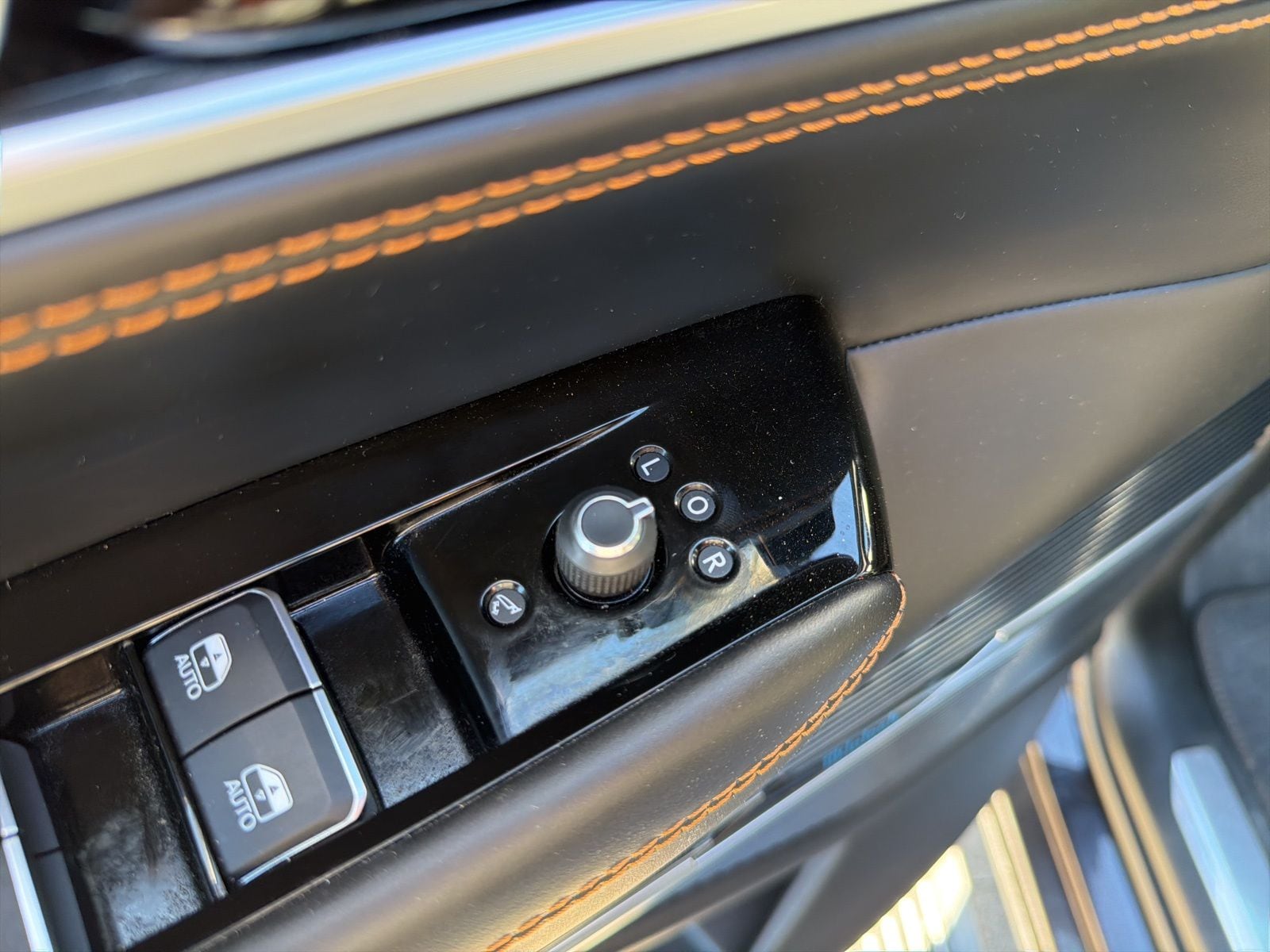 2023 Jeep Grand Wagoneer Series III - Photo 100