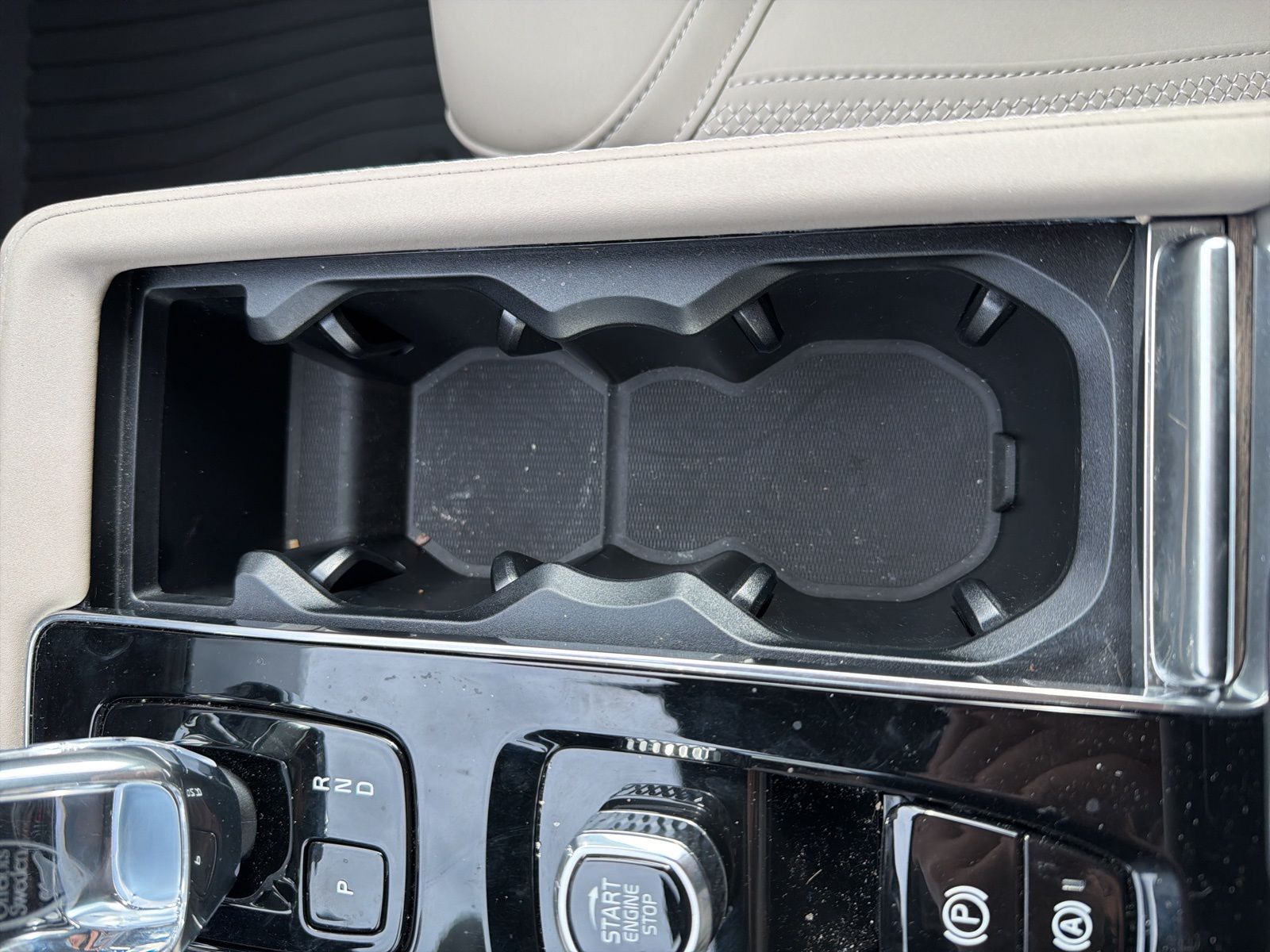 2026 Volvo XC90 Core - Photo 50