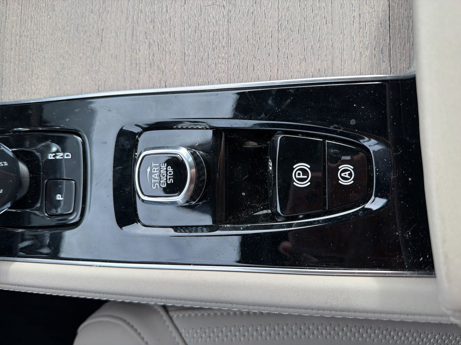 2026 Volvo XC90 Core - Photo 48