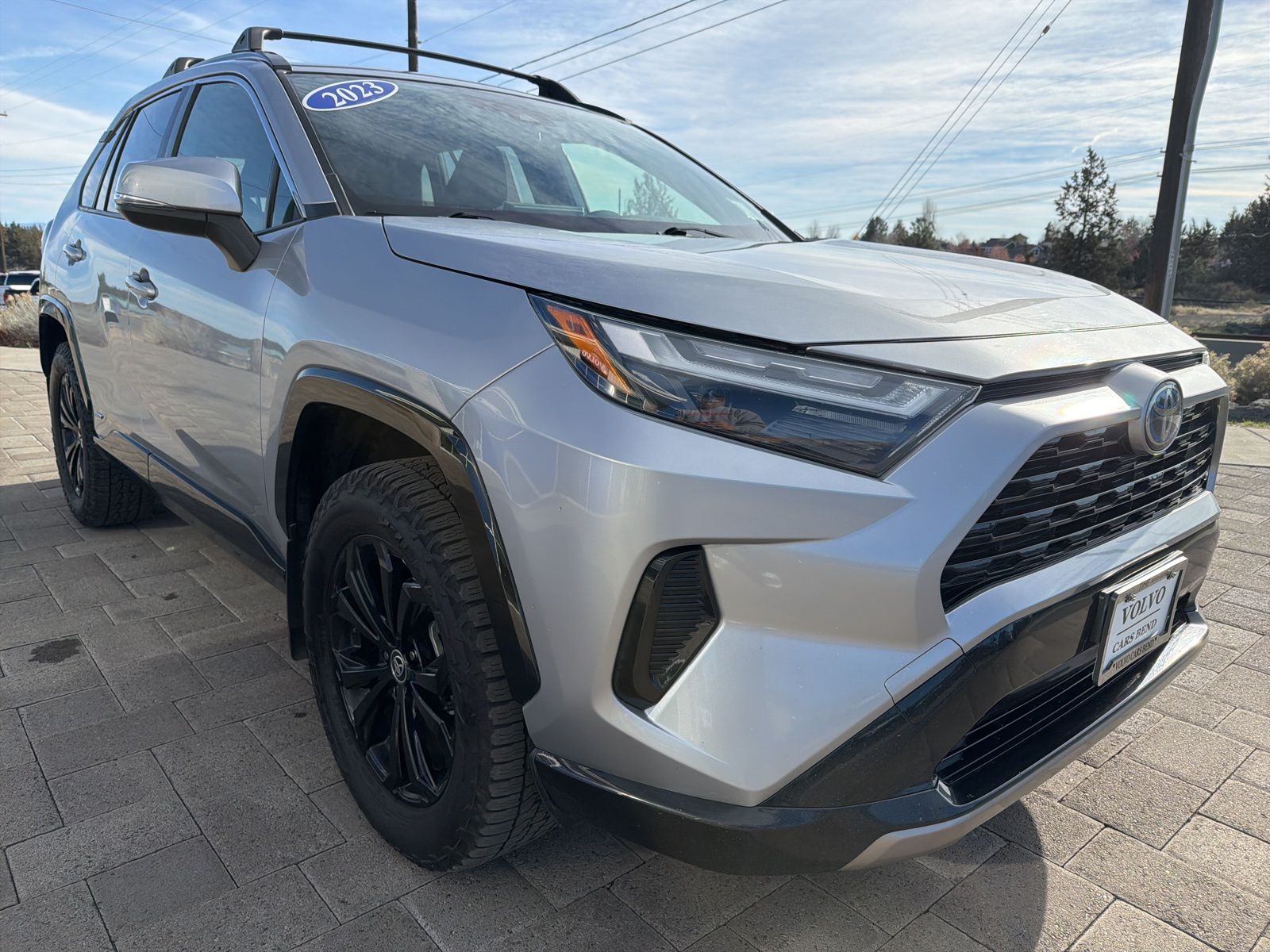 2023 Toyota RAV4 SE