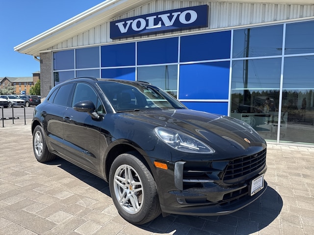 2021 Porsche Macan Base SUV