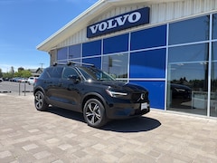 2026 Volvo XC40 B5 Core AWD SUV