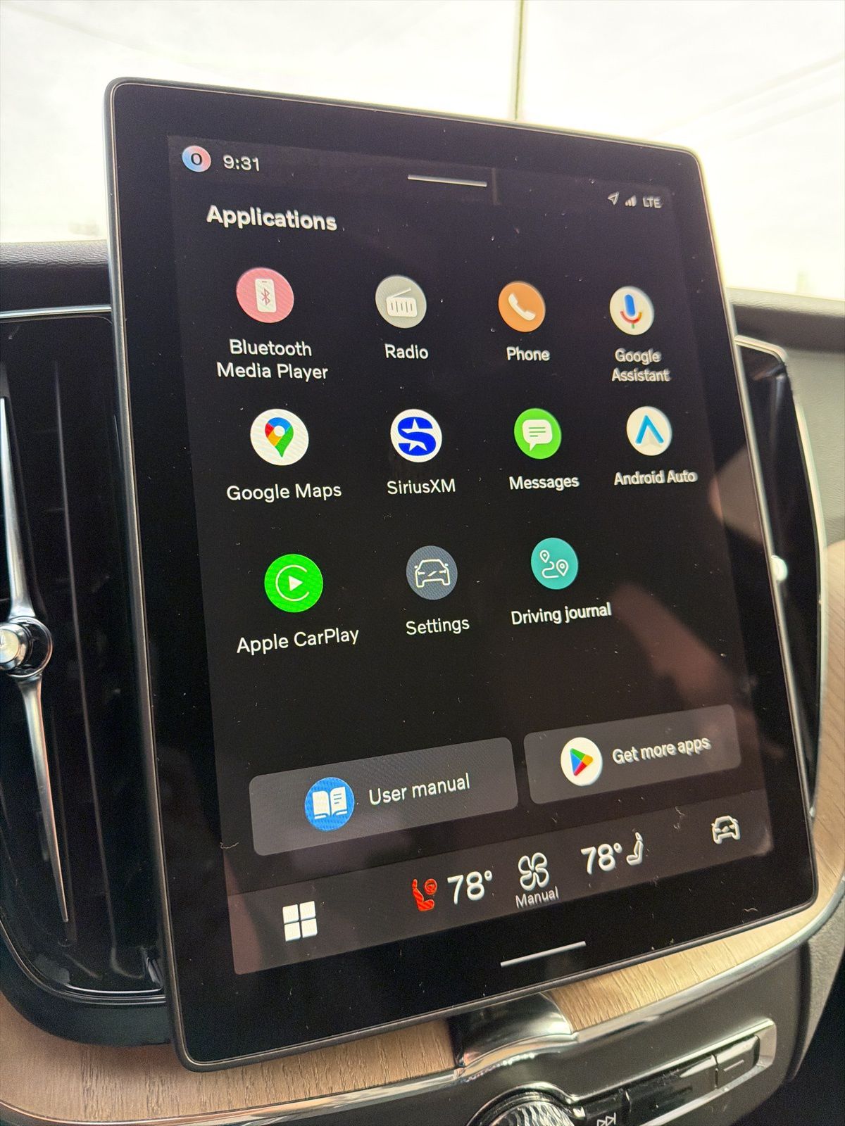 2026 Volvo XC60 Plus - Photo 34