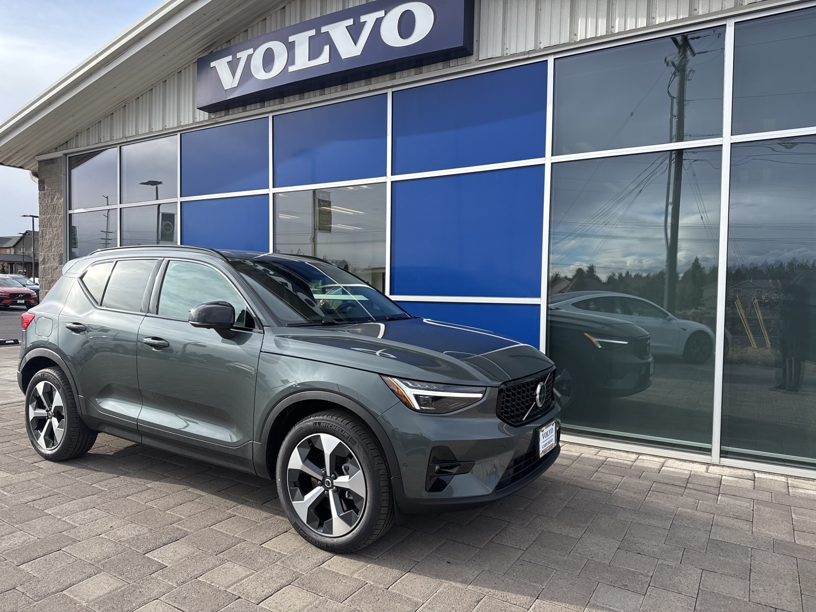 2026 Volvo XC40 Plus's photo