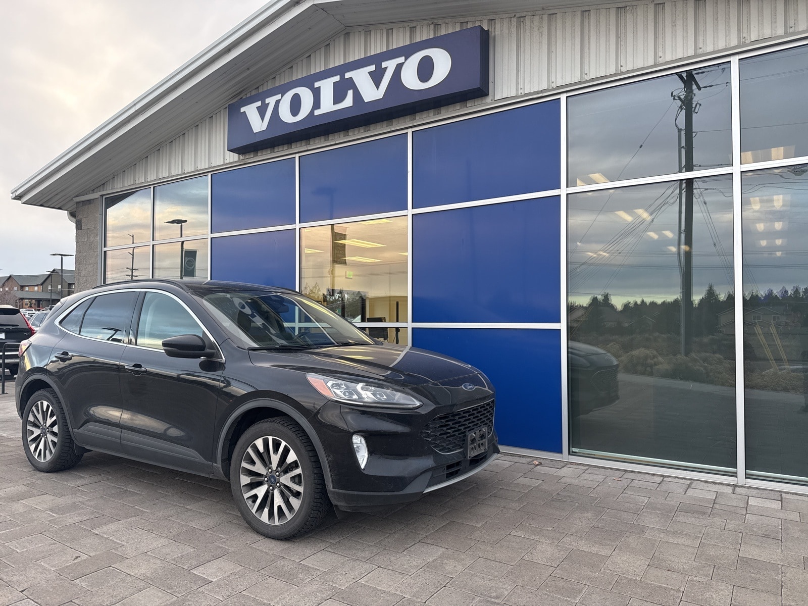 2020 Ford Escape Titanium