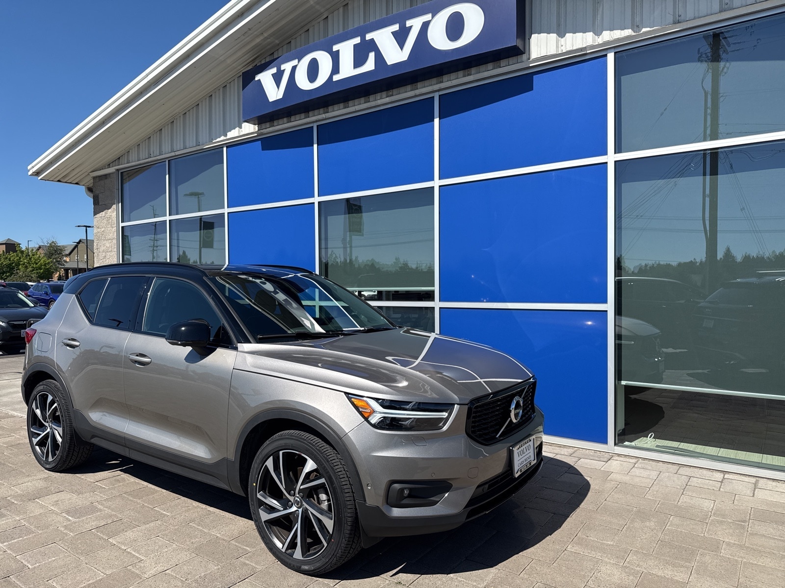 2022 Volvo XC40
