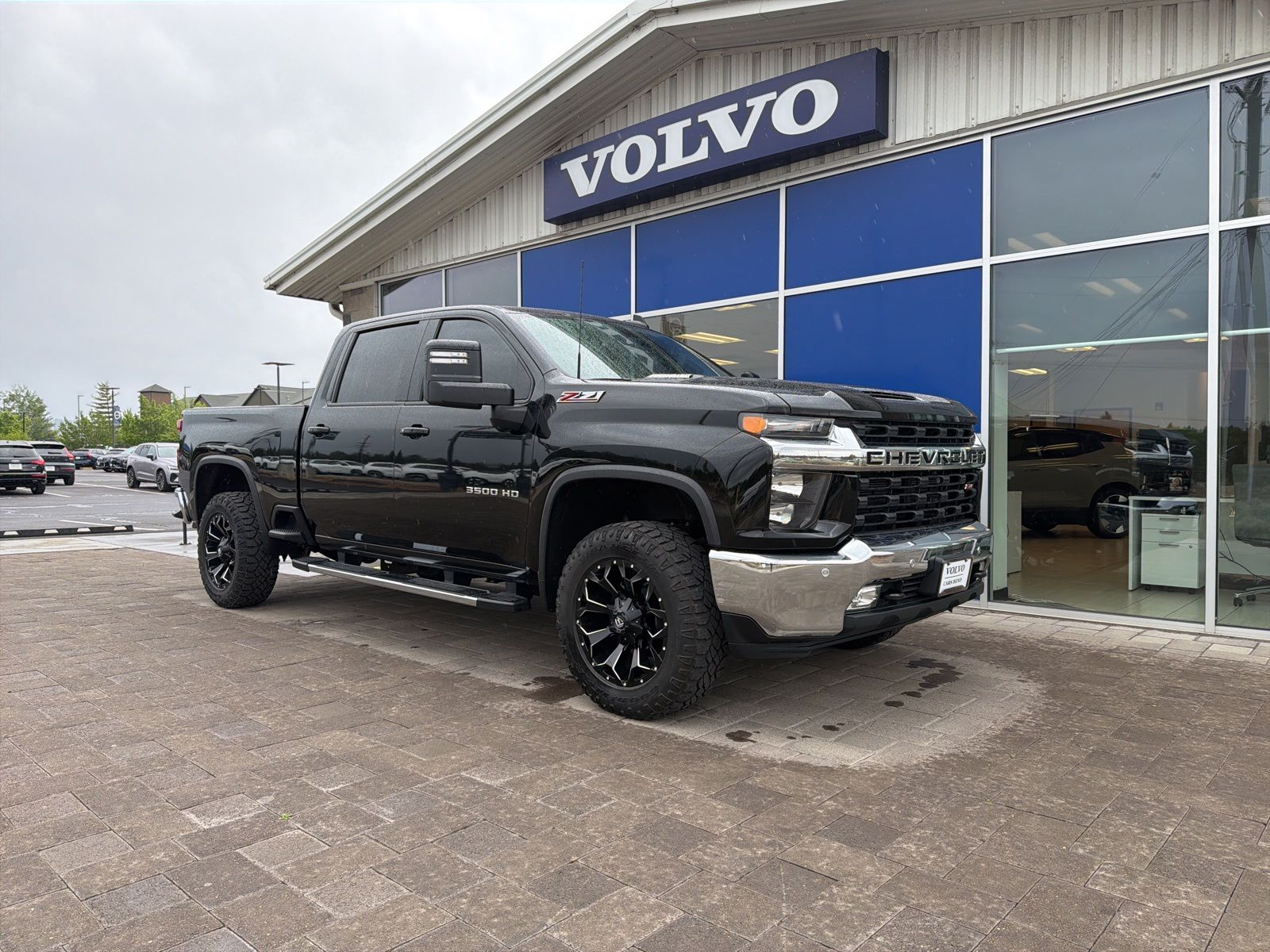2020 Chevrolet Silverado HD LT 4WD Crew Cab Standard Box SRW's photo