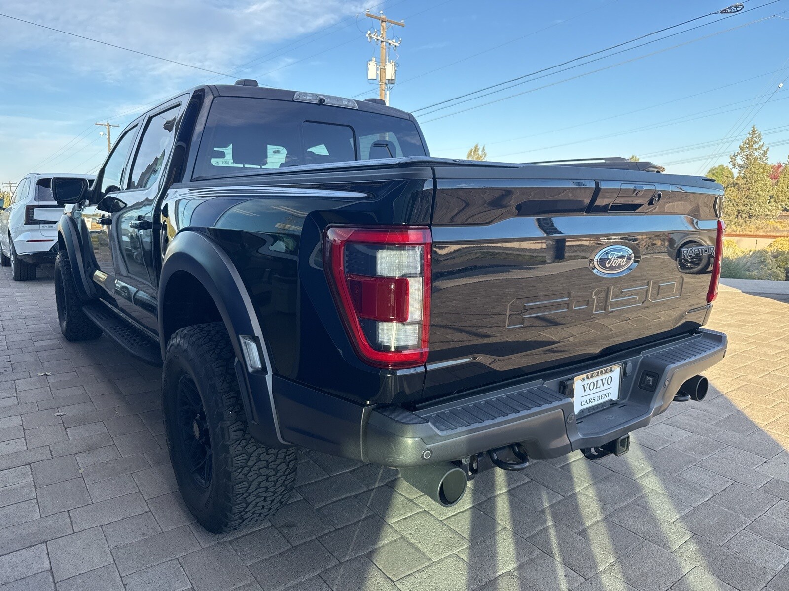 2021 Ford F-150 Raptor photo 2